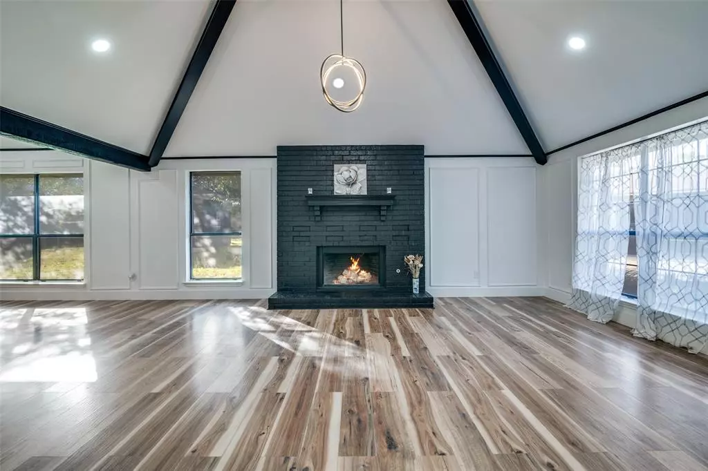 Garland, TX 75043,1502 Knob Hill Drive