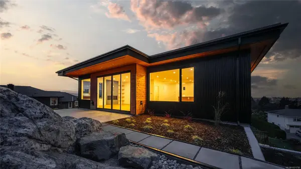 Saanich, BC V8P 2G2,3700 Kootenay Pl