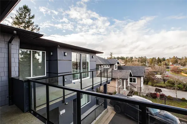 Saanich, BC V8Z 2N3,741 Snowdrop Ave