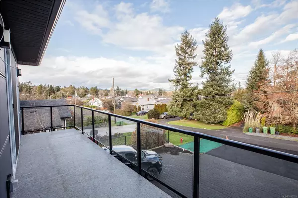 Saanich, BC V8Z 2N3,741 Snowdrop Ave