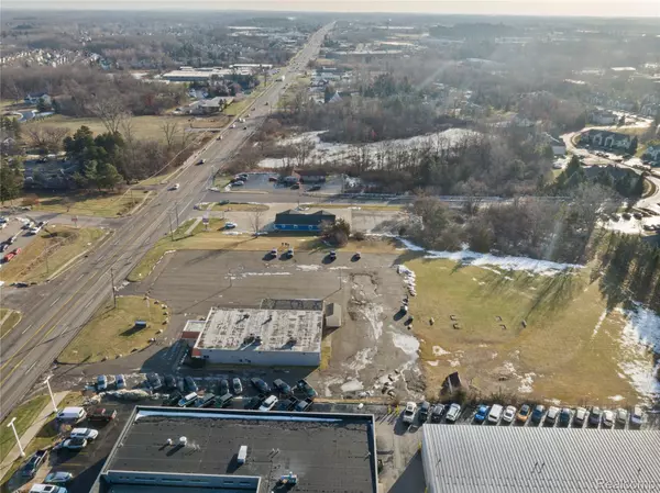 Howell, MI 48843,2830 E Grand River AVE