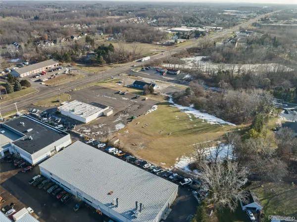 Howell, MI 48843,2830 E Grand River AVE