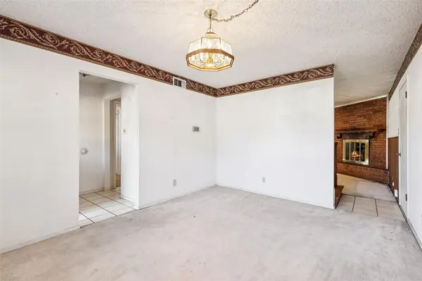 Arlington, TX 76012,1706 Chip N Dale Drive