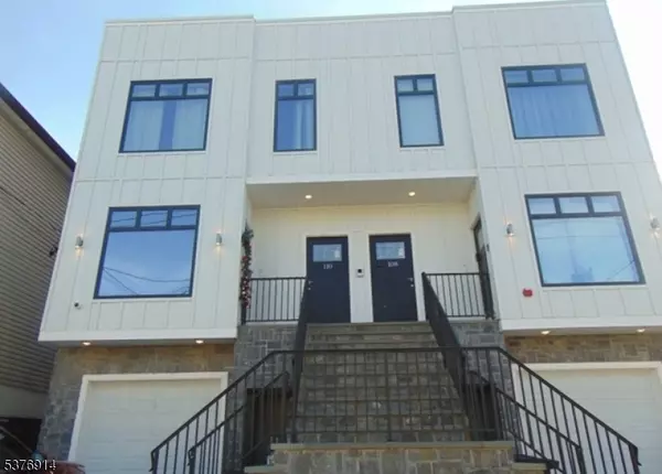 108-110 Mill St #201, Paterson City, NJ 07501