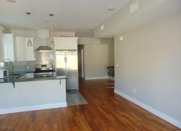 Paterson City, NJ 07501,108-110 Mill St #201