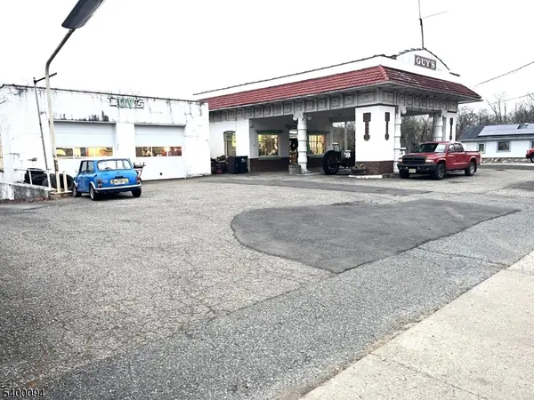 Washington Boro, NJ 07882,237 W Washington Ave