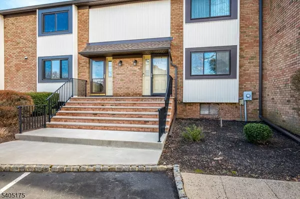 Hillsborough Twp., NJ 08844,806 Robin Rd