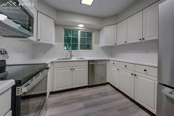 Colorado Springs, CO 80918,6881 Los Reyes CIR