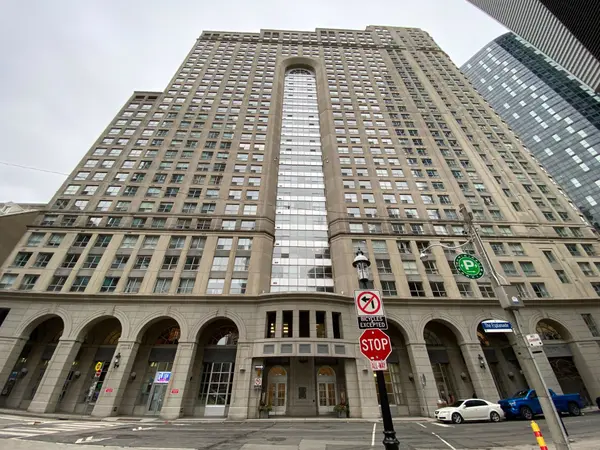 25 The Esplanade N/A #2513, Toronto C08, ON M5E 1W5