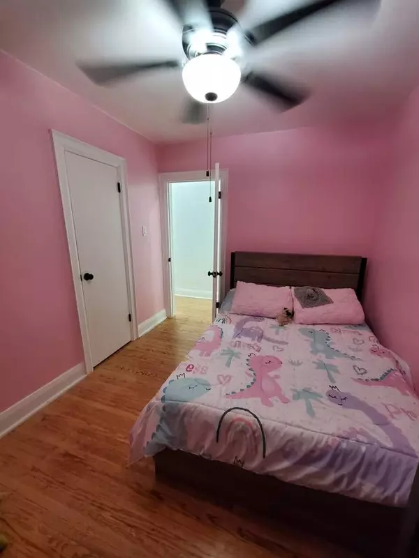 Toronto C03, ON M6E 3L1,344 Northcliffe BLVD E #3