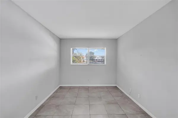 Oakland Park, FL 33334,4050 NE 12th Ter ##38