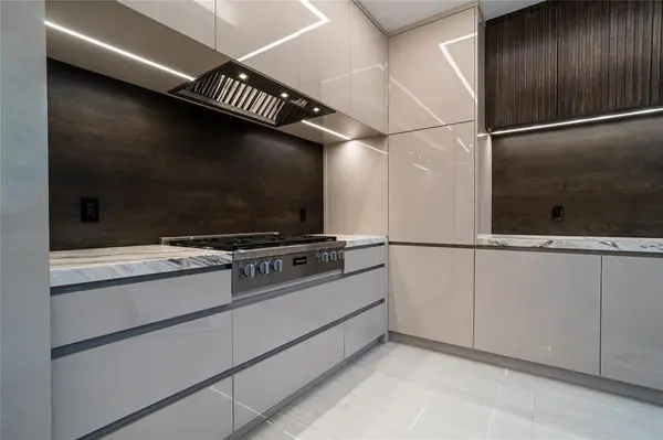 Fort Lauderdale, FL 33301,508 NE 9th Ave