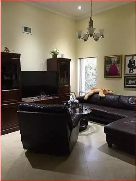 Miami, FL 33173,10975 SW 72nd Ter