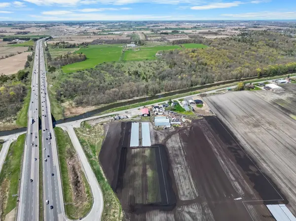 Bradford West Gwillimbury, ON L3Z 4E2,1153 Canal RD #- Barn