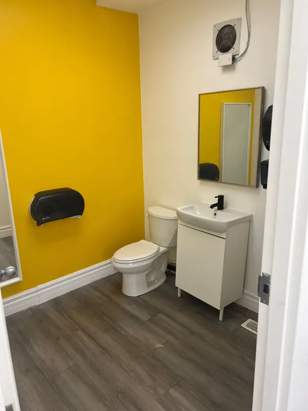 46 lakeshore RD, Oakville, ON L6K 1C7