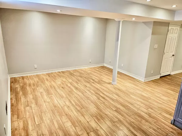 Mississauga, ON L5M 7K6,3366 Covent CRES