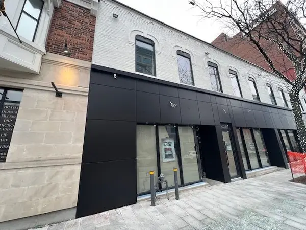 Brampton, ON L6W 2A7,39 Queen ST E