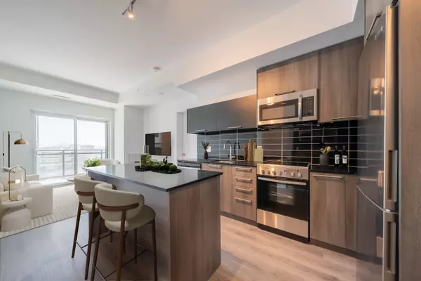 Toronto W07, ON M9Y 0C4,25 Neighbourhood LN #901