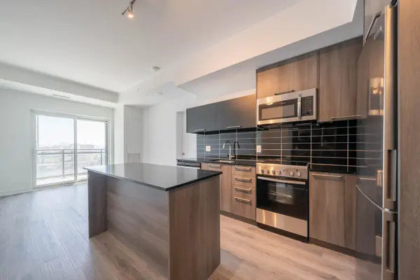 Toronto W07, ON M9Y 0C4,25 Neighbourhood LN #901