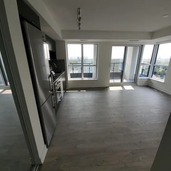 Toronto W08, ON M9A 0E1,9 Mabelle AVE #1324