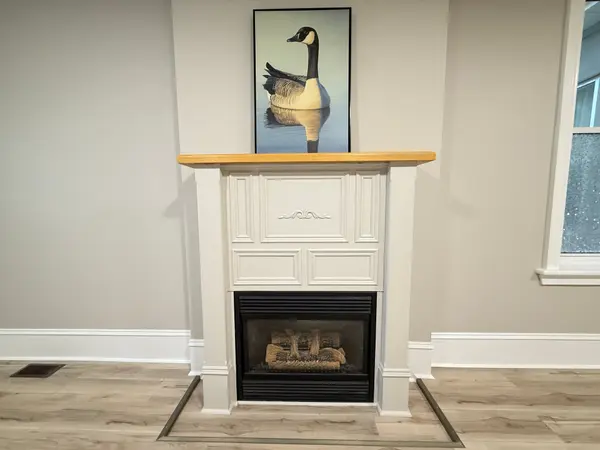 Central Huron, ON N0M 1L0,38 Ontario ST