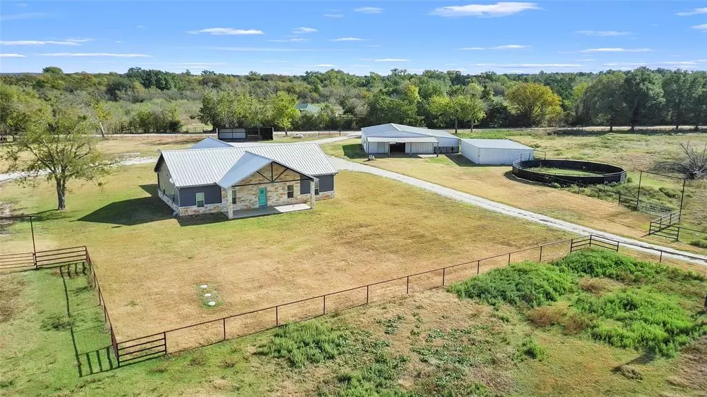 3703 Fm 39 N, Mexia, TX 76667