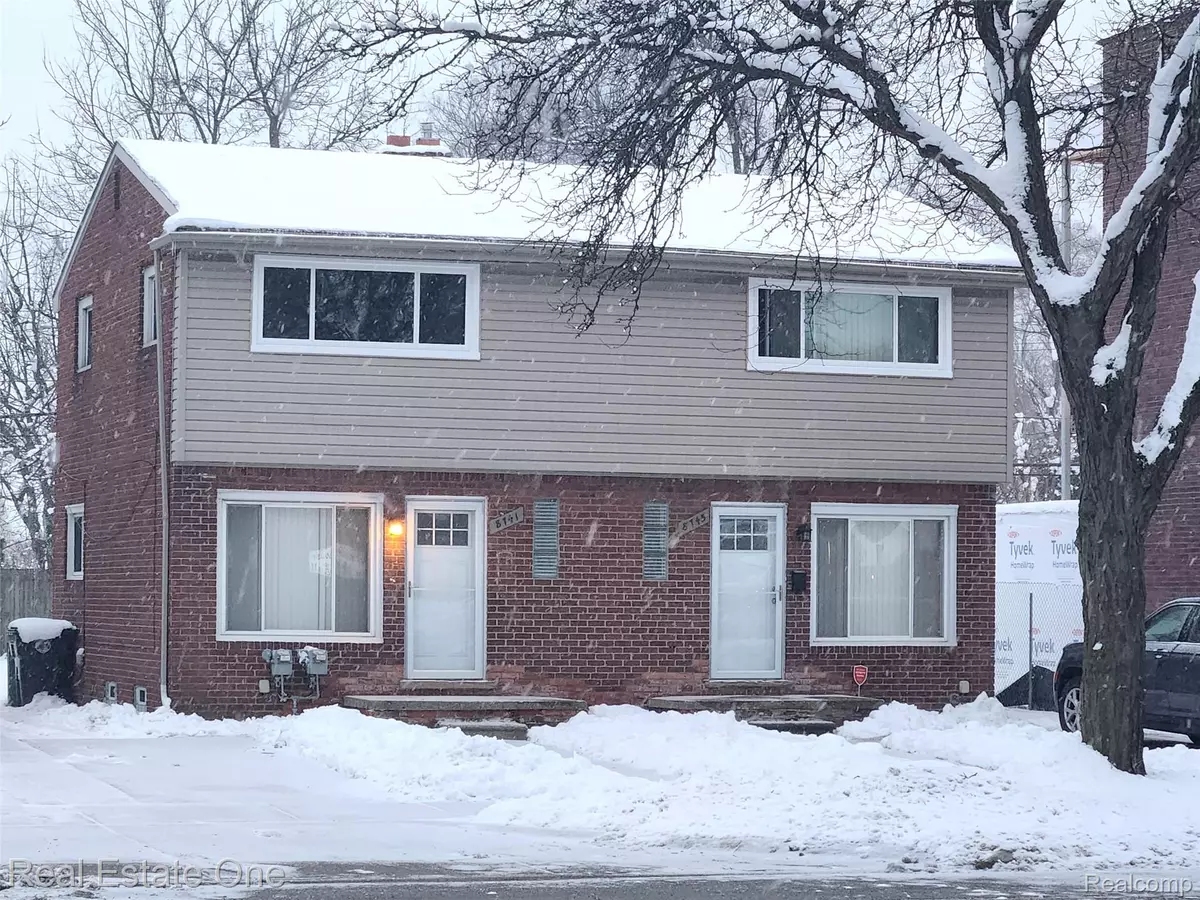 Oak Park, MI 48237,8741 W 9 Mile RD