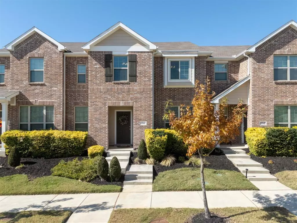 Denton, TX 76207,3541 Cricket Drive