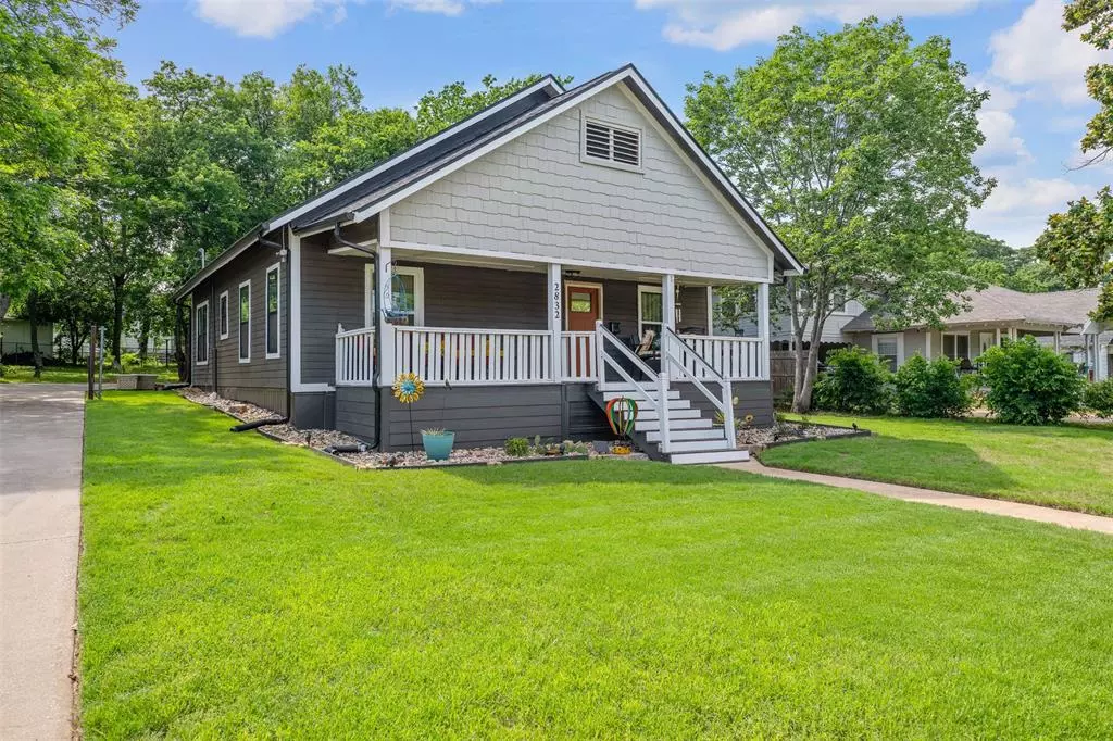 Fort Worth, TX 76112,2832 Forest Avenue