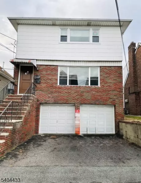 Belleville Twp., NJ 07109,47 Columbus Ave #1