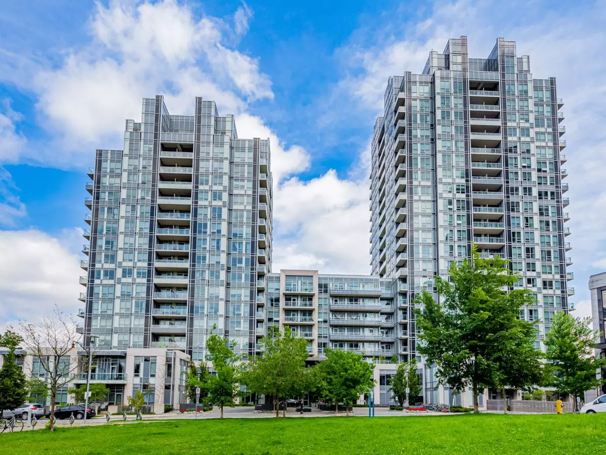 Toronto C14, ON M2N 0H1,120 Harrison Garden BLVD #308