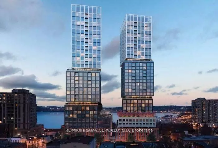 Barrie, ON L4N 1S9,39 Mary ST E #2405