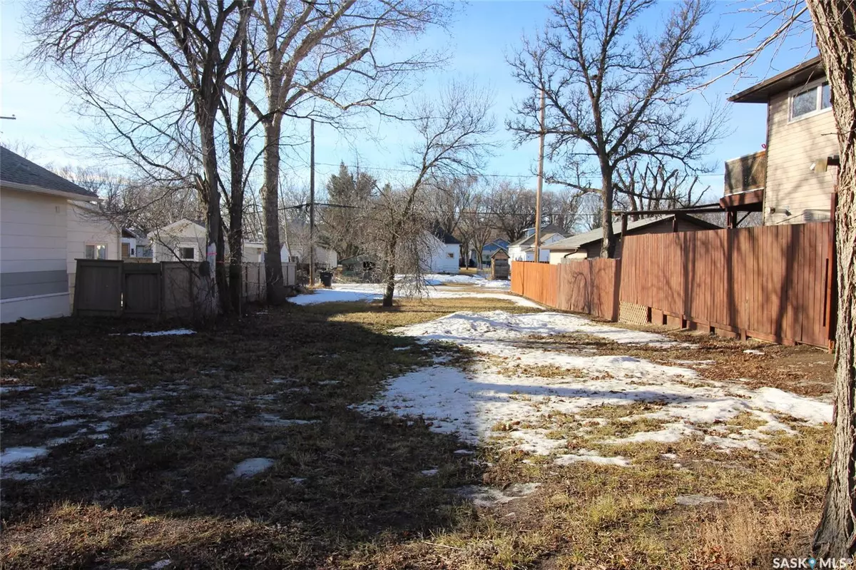 Shaunavon, SK S0N 2M0,347 4th STREET E