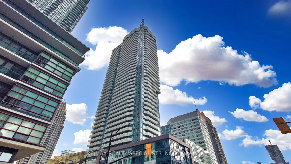 Mississauga, ON L5B 0L4,4065 Confederation Pkwy #1511