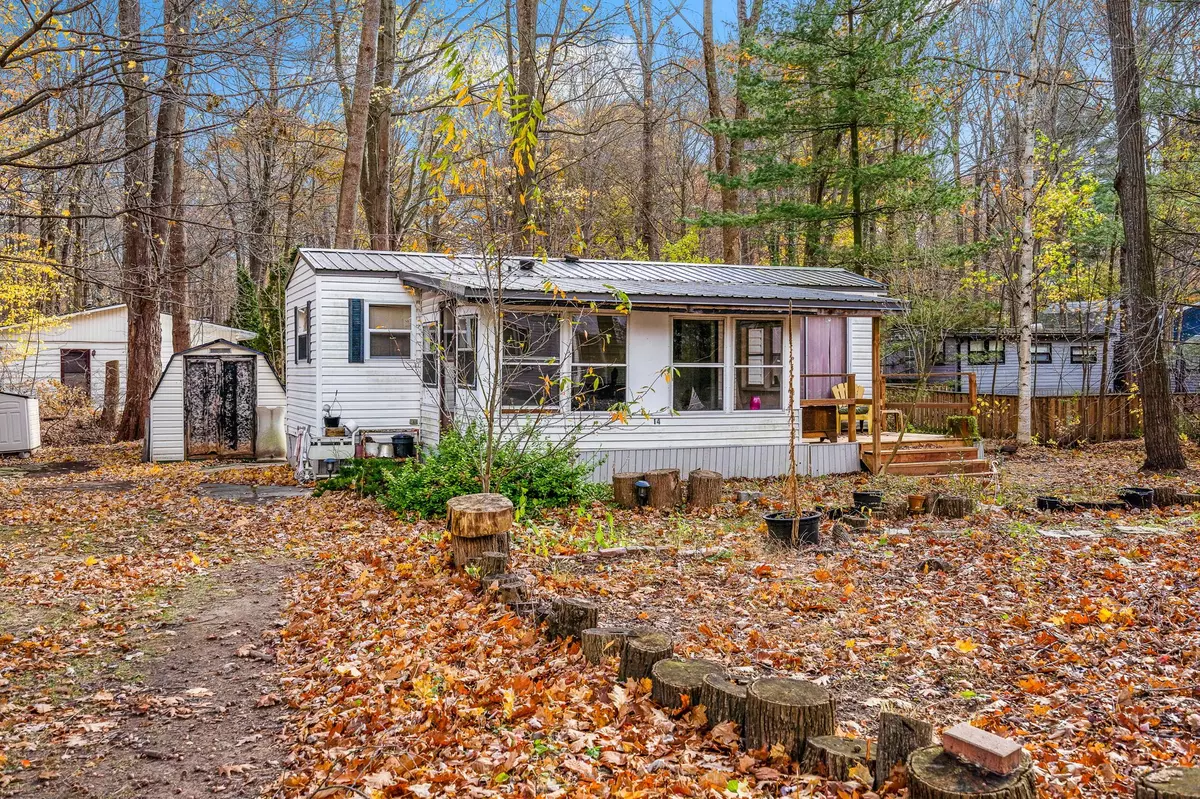 Haldimand, ON N0A 1K0,334 RATTLESNAKE RD #14