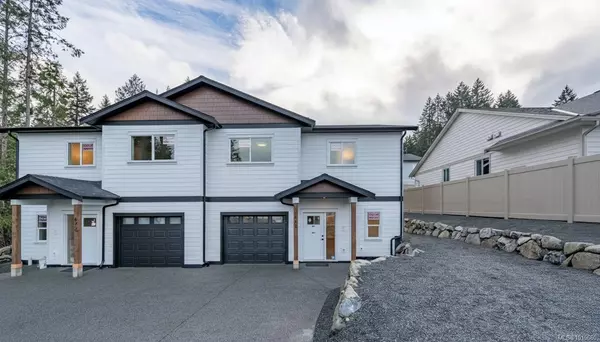 668 Sanderson Rd, Ladysmith, BC V9G 0A7