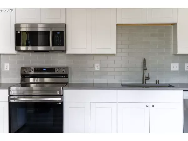 Vancouver, WA 98661,5302 NE 48TH AVE