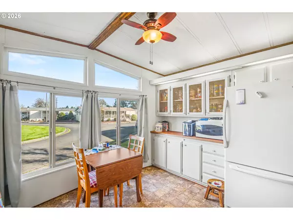 Eugene, OR 97402,1199 N TERRY ST #248