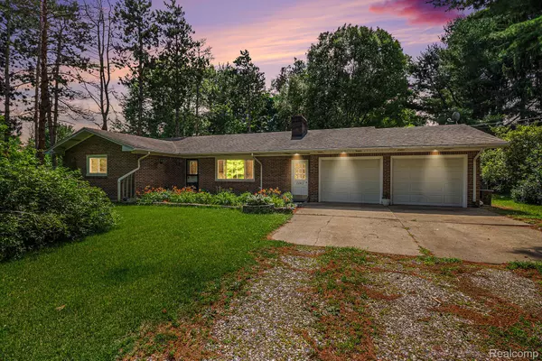 Mt. Morris, MI 48458,7047 BIRCHWOOD DR