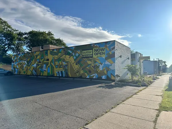 Berkley, MI 48072,2222 West 11 Mile Road RD