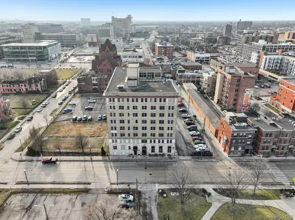 Detroit, MI 48201,2915 John R ST