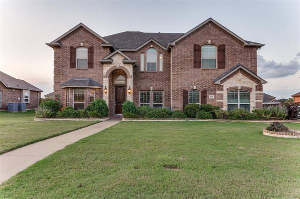 1157 River Rock Drive,  Kennedale,  TX 76060