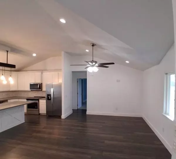 Wolfe City, TX 75496,9463 County Road 4900