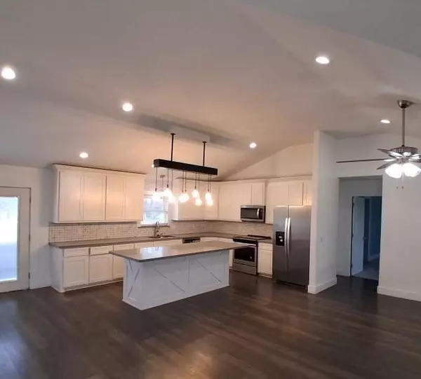 Wolfe City, TX 75496,9463 County Road 4900