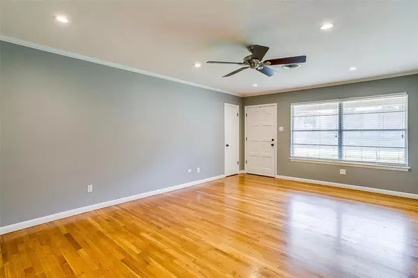 Fort Worth, TX 76109,3708 Stadium Drive