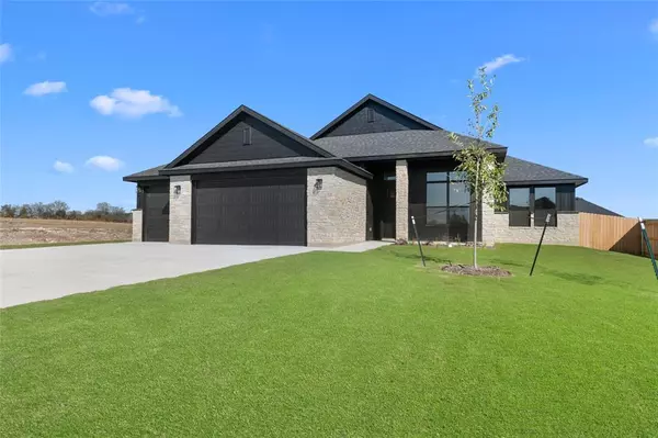 Lorena, TX 76655,307 Boots Court