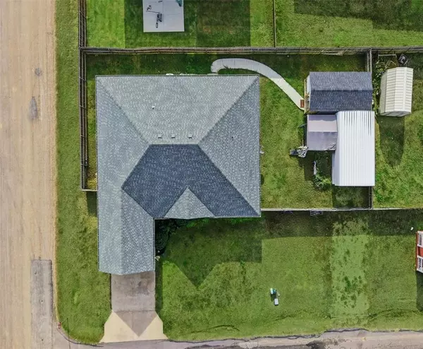 Mabank, TX 75147,301 Rike Road