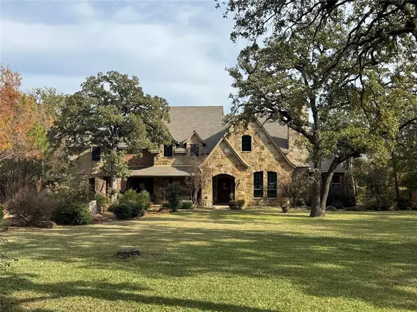 2741 Lonesome Dove Road, Grapevine, TX 76092