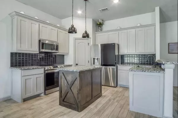 Poolville, TX 76487,116 Grey Hound Lane