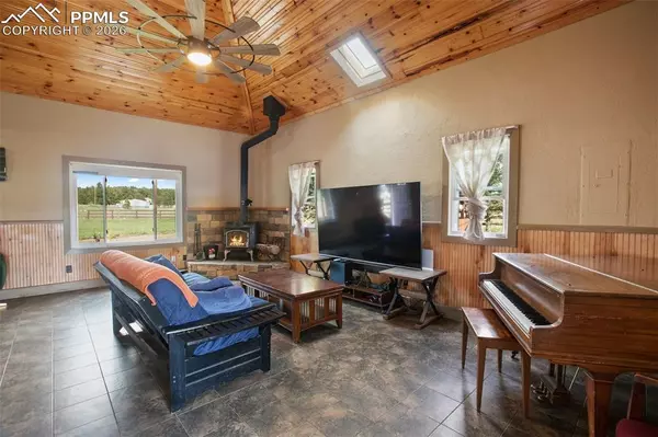 Florissant, CO 80816,13599 County Road 1